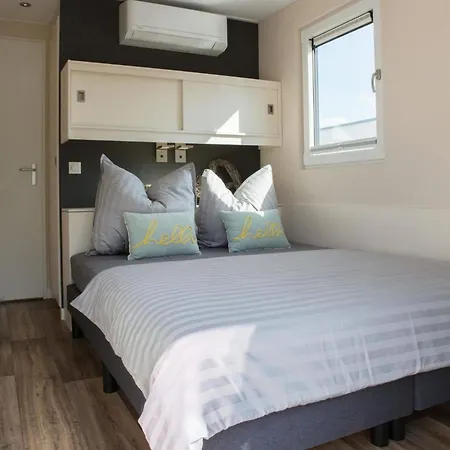 Hausboot Lutki - Lp2 *