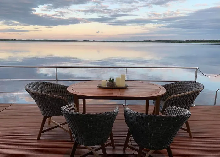 بوتيل Hausboot Lutki - Lp2 *