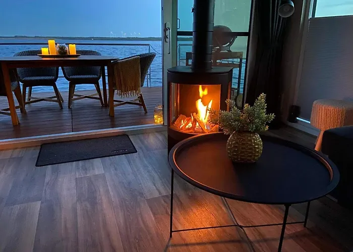 بوتيل Hausboot Lutki - Lp2 فتشاو